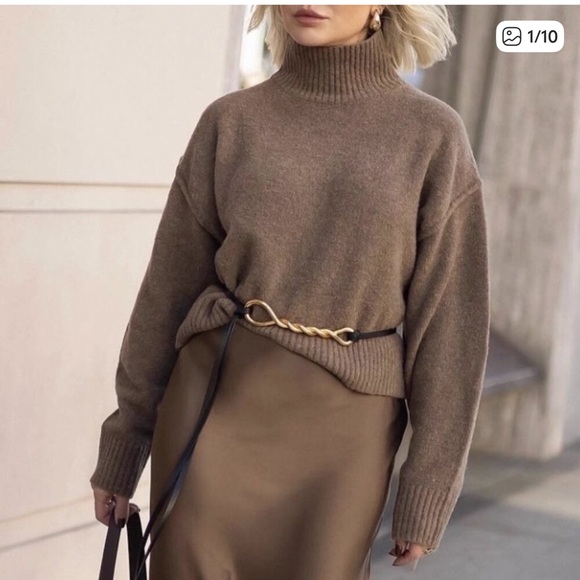 DISSH Cleo Cropped wool sweater XS Taupe - Picture 2 of 6